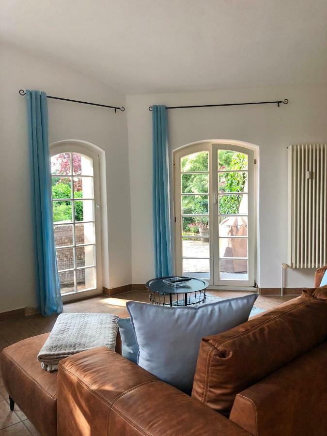 Ferienwohnung Am Wasser Villa Graf Von Pfeil Dresden Eksteriør billede